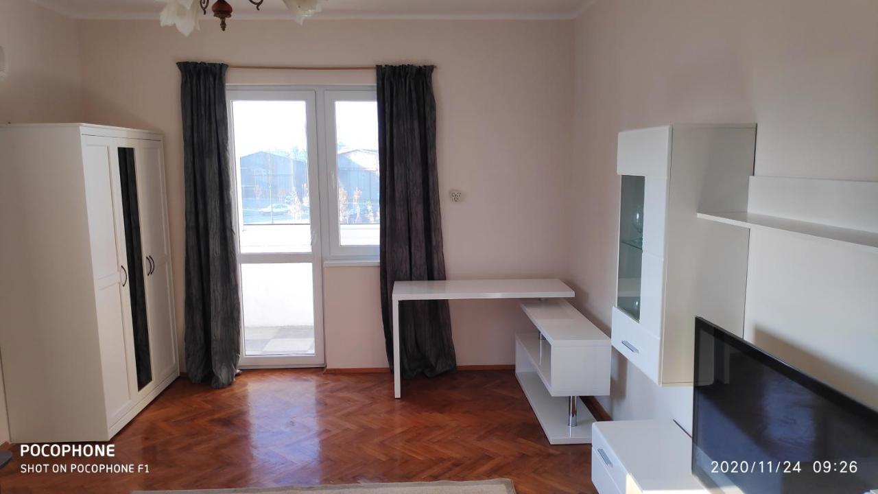Unique Location Apartment With Parking Μπουργκάς Εξωτερικό φωτογραφία