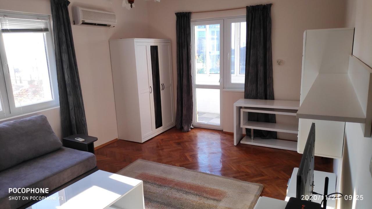 Unique Location Apartment With Parking Μπουργκάς Εξωτερικό φωτογραφία